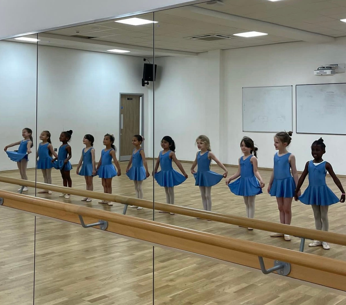 Ballet 10:00-11:00 DHS (Saturday)