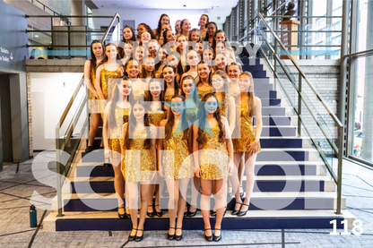 Seniors Show Portraits