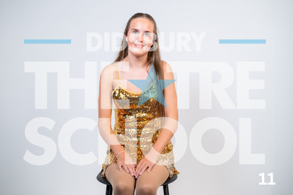 Seniors Show Portraits