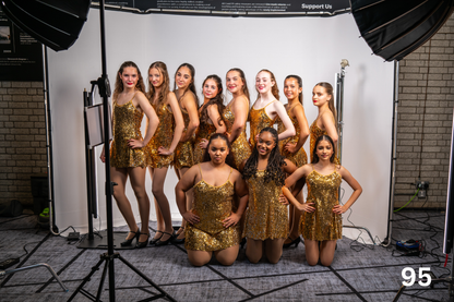 Seniors Show Portraits